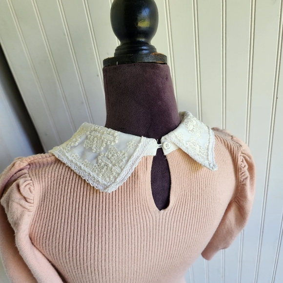 On Twelfth 12th Fitted Puff Sleeve Blush Pink Pullover Sweater Ribbed Collared S - Picture 6 of 11